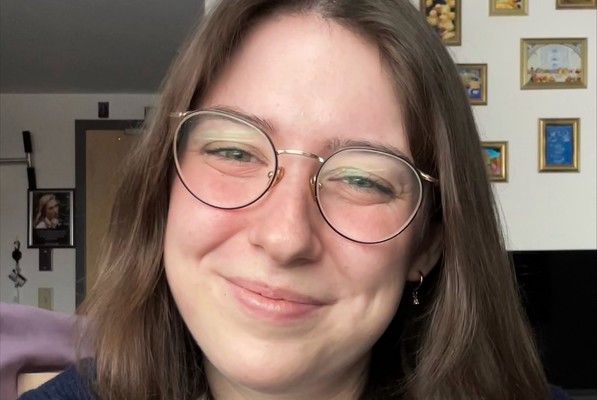 Representation of the achievement named 'Molly Eldridge Receives SUNY "Building Bridges" Grant for Civic Engagement Project'.