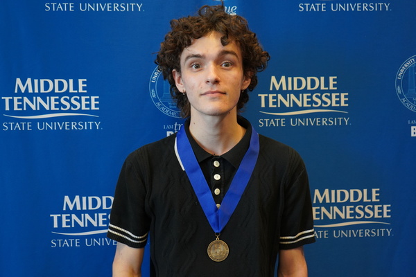 Representation of the achievement named 'Benicio Pardo successfully defends Honors thesis at MTSU'.