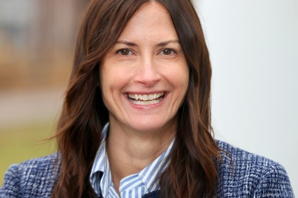 Stacey Viebrock Grady ’03