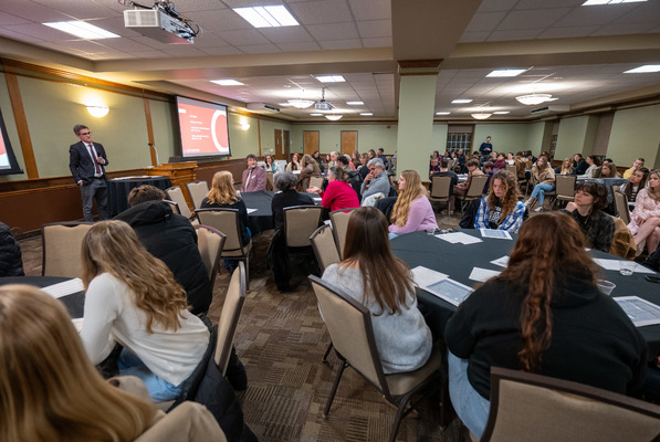 Dr. William Walker delivers his lecture, “New York Storytellers and America’s Folk Renaissance 1920-1940," at the Susan Sutton Smith Award Ceremony.