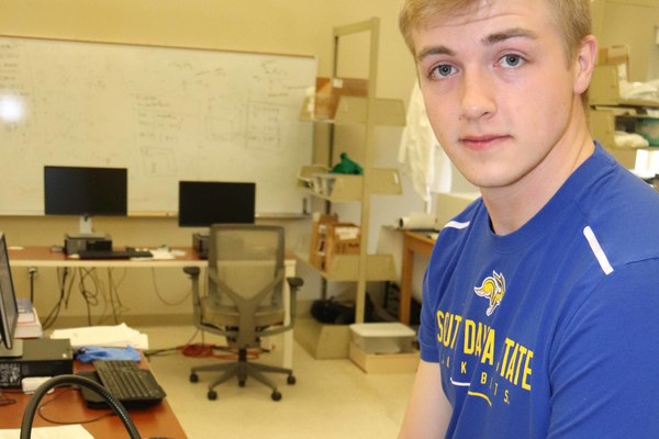 Representation of the achievement named 'SDSU junior named Goldwater Scholar'.