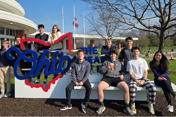 Representation of the achievement named 'BIS students prevail at Midwest computing conference'.