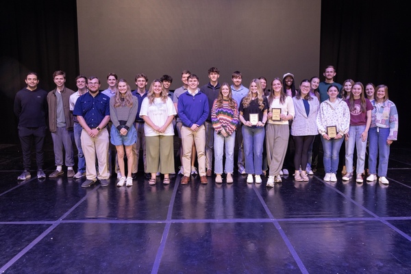 Representation of the achievement named 'FHU Honors Student Excellence Across Academic Disciplines'.