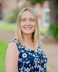 Dr. Jennifer Hallett