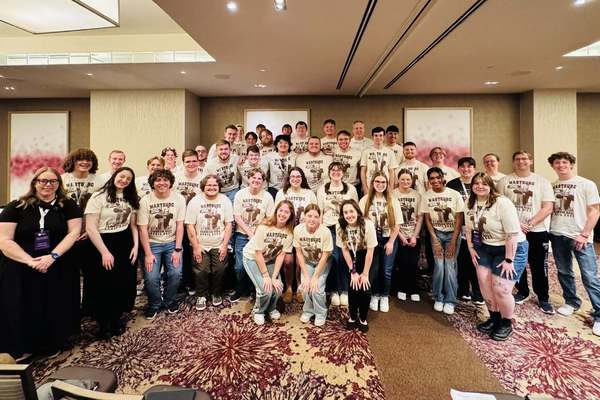 Representation of the achievement named 'Wartburg students to sing at Carnegie Hall'.