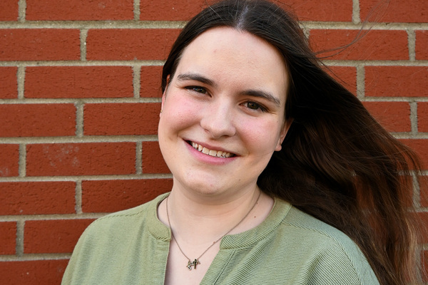 Representation of the achievement named 'From Patient's Daughter to Nurse: Cedarville Student Returns to Mayo Clinic '.