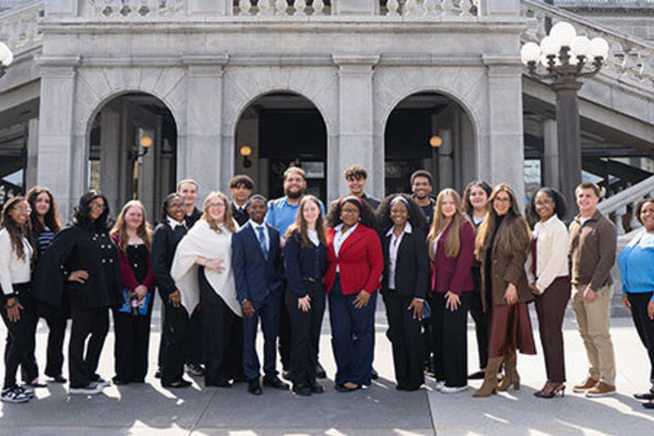 Representation of the achievement named 'ESU Student Government Association Visits State Capitol'.