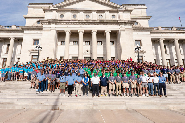 Representation of the achievement named 'Arkansas Boys State to welcome 580 students from 200 high schools'.