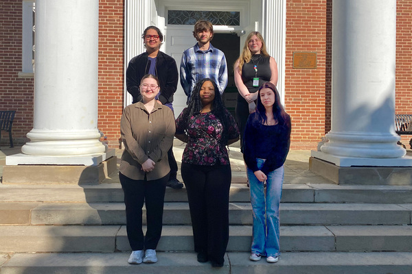 Representation of the achievement named 'McDaniel College Selects Students as Global Fellows '.