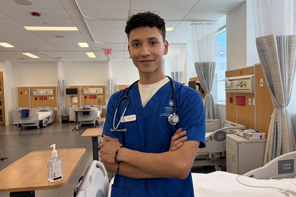 Representation of the achievement named 'Saint Awarded Nursing Scholarship from Dana-Farber '.
