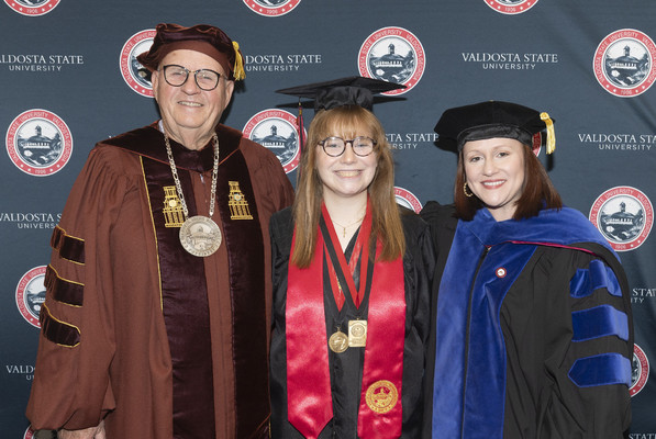 Representation of the achievement named 'Bekah McCord Earns Outstanding Arts Student Award at VSU'.