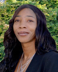 Headshot of Shareece Watkins ’21, recipient of the Alumni Service Award