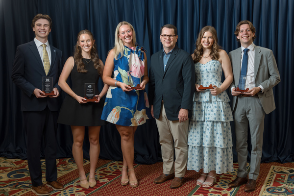 Representation of the achievement named 'Student Experience Awards 2026'.