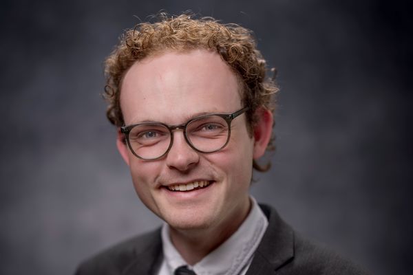 Representation of the achievement named 'Graduating Senior Jude Shive Inducted into Rhodes College's Hall of Fame'.