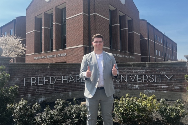 Representation of the achievement named 'Freed-Hardeman University Hosts Crisis Intervention Team Training; 14 Graduate from West Tennessee Program'.