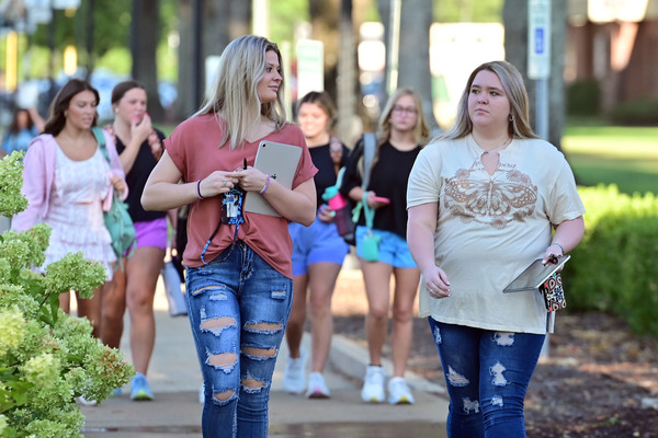 Students, College, Walking, Sidewalk, Books, Bookbag, iPad