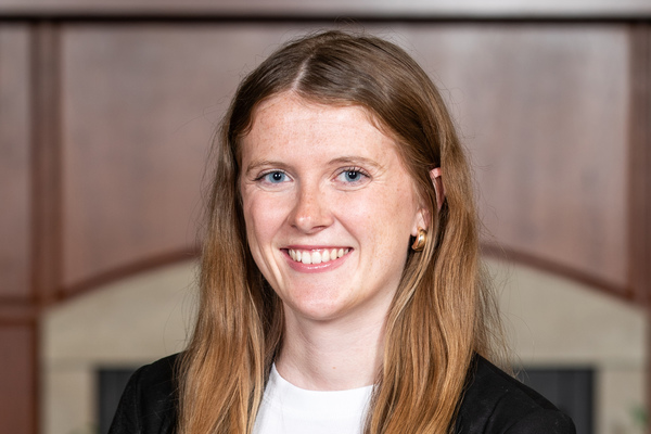 Representation of the achievement named 'DeLong, Stetter selected as student speakers at Wartburg Commencement on May 23'.