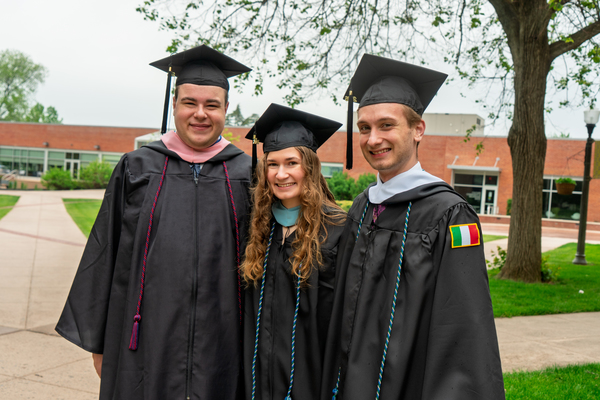 Representation of the achievement named 'Lebanon Valley College Celebrates 157th Commencement'.