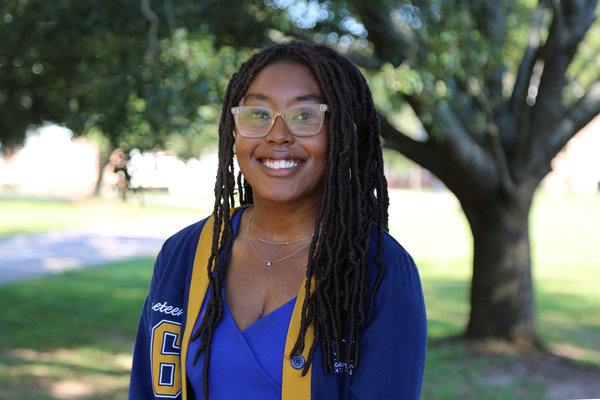 headshot of Tyeshia Walker