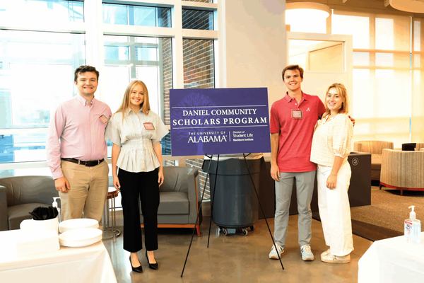 Representation of the achievement named 'UA Students Partner with Entrepreneurs to Support Selma '.