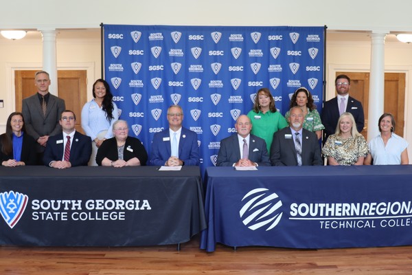 Representatives from both institutions, including from SGSC’s Interim President Dr. Greg Tanner and SRTC’s President Mr. Jim Glass signed the education articulation agreement.