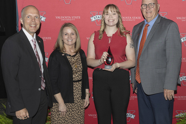 Representation of the achievement named 'Tia Brant Earns Highest Academic Achievement Award at VSU'.