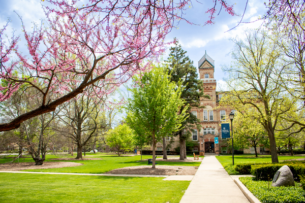 Representation of the achievement named 'Elmhurst University's Spring 2026 Dean's List'.