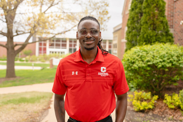 Jay Kimbrough, Class of 2027 from Chicago, Illinois, will serve as the student senate president. 