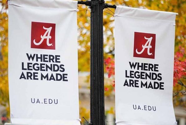 Representation of the achievement named 'UA students offered Fulbright awards for 2026-2027'.