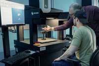 Student and instructor at scanner in Goodwin program