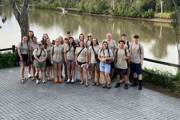 Representation of the achievement named 'Concordia Nebraska students explore Australia'.