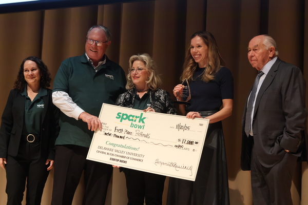 Bottimals, winner of the sixth annual Spark Bowl, being presented their $12,000 prize. (L-R: Dr. Tanya Casas, DelVal dean of the School of Business, Arts and Sciences, Barry Fleck, VP and board member of Startup Bucks, Theresa Fera, president and CEO of Central Bucks Chamber of Commerce, Julienne Gardner, founder of Bottimals, William Schutt, Spark Bowl judge)