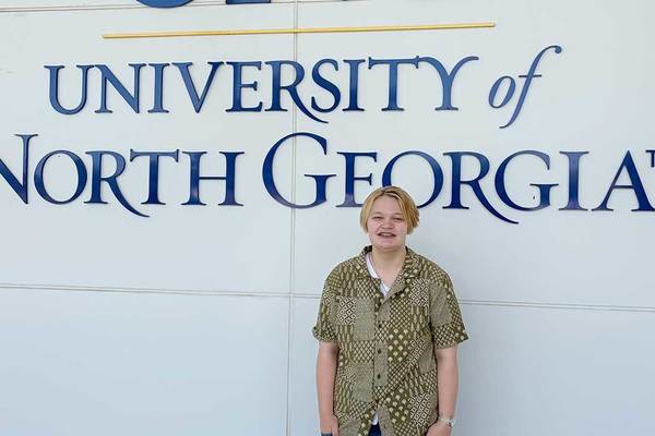 Representation of the achievement named 'UNG student Nilsson lands STEM fellowship, grant'.