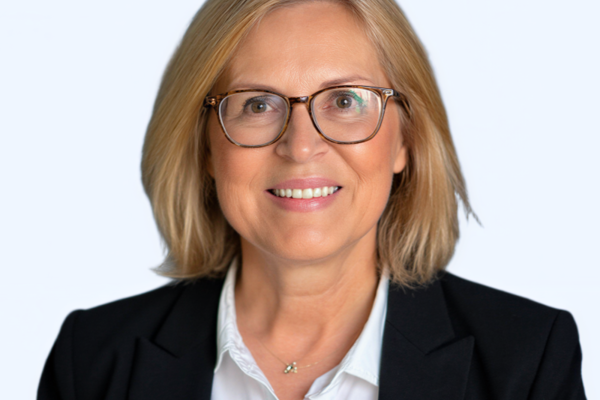 Dr. Filiz Tabak will join ESU on July 20 as interim dean of the School of Business and Technology.