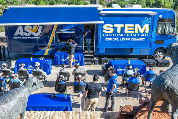 ASU Mobile STEM Innovation Lab