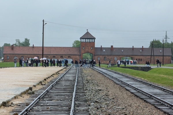 The train tracks that led into the Auschwitz-Birkenau State Museum in Oswiecim, Poland, one of several stops for the YHC students.