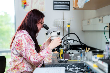 Hannah Spence Conducts Research on Ashwagandha