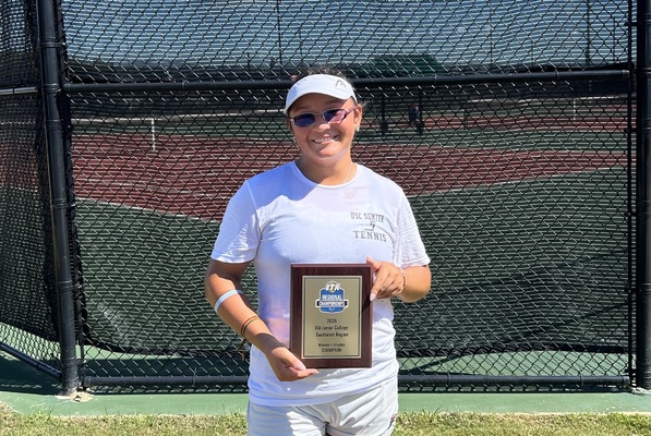 Matina Aviles has become the first female player in USC Sumter history to win an ITA Regional singles title.