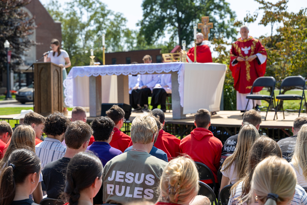 Saint Francis University announces the new Altoona-Johnstown Catholic Leadership Scholarship, providing up to $20,000 over four years to eligible public high school students who demonstrate a commitment to their Catholic faith and parish community.