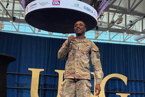 Representation of the achievement named 'UNG student leaders aim to inspire high-schoolers'.