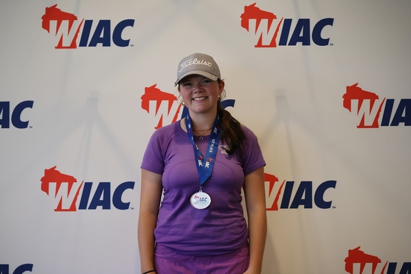 Representation of the achievement named 'UW-Whitewater student-athlete earns conference golf title'.