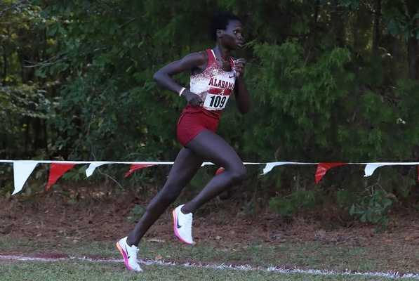 Representation of the achievement named 'Kiplagat Named SEC Women's Cross Country Scholar-Athlete of the Year'.