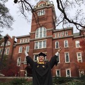 Patrick Teate’s headshot.