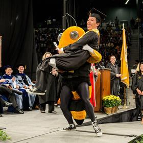 Nixon Nguyen’s headshot.