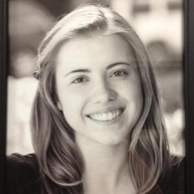 Christina Zachary’s headshot.