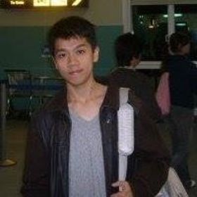 James Hsu’s headshot.