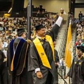 Shawn Green’s headshot.