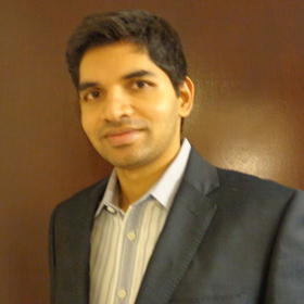 Sharan Valluru’s headshot.