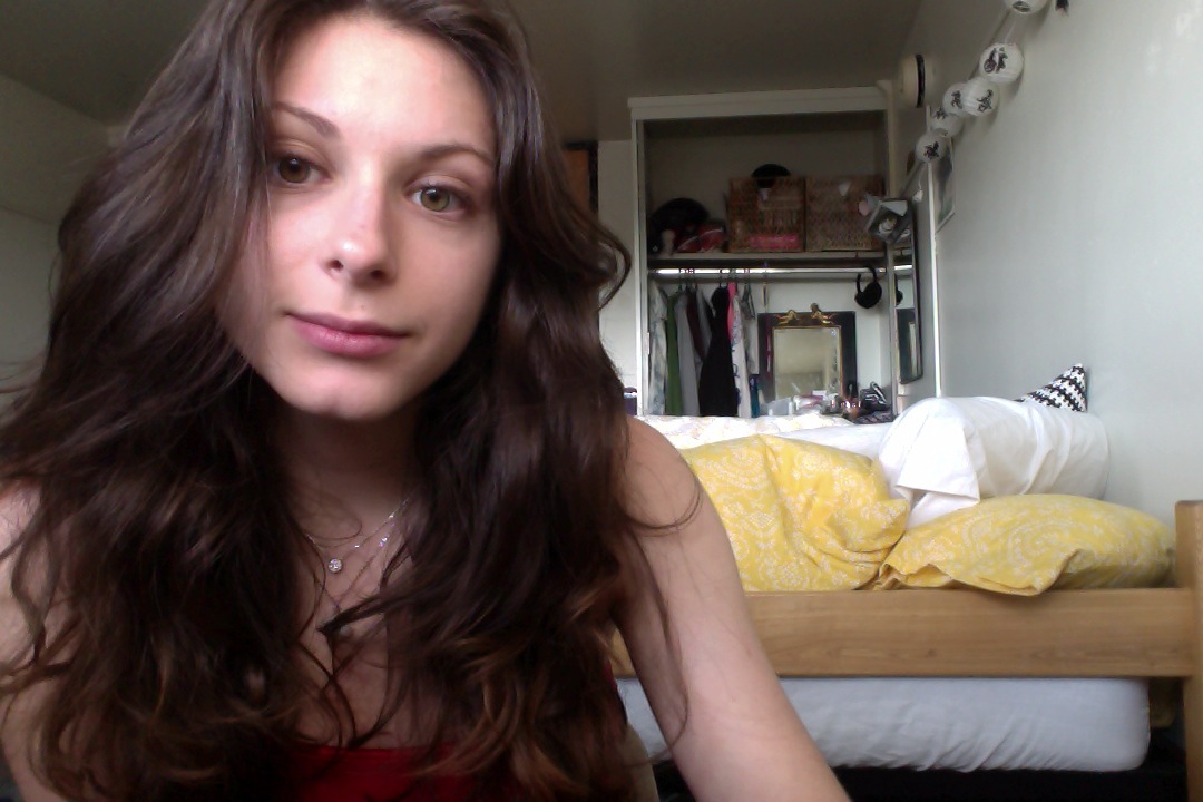 Placeholder headshot for Julia Zakaryan.