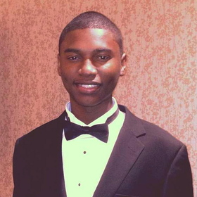 Kareem Edwards’ headshot.